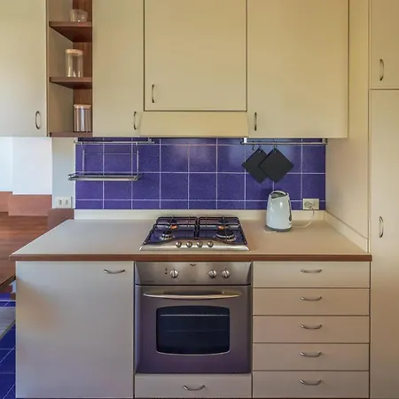 Timone By Portofinohomes *